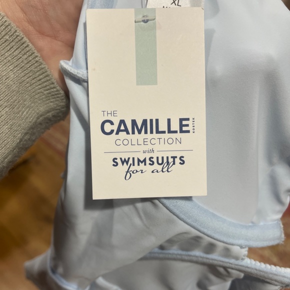 Camille Kostek She's Iconic Underwire One Piece - Picture 6 of 6